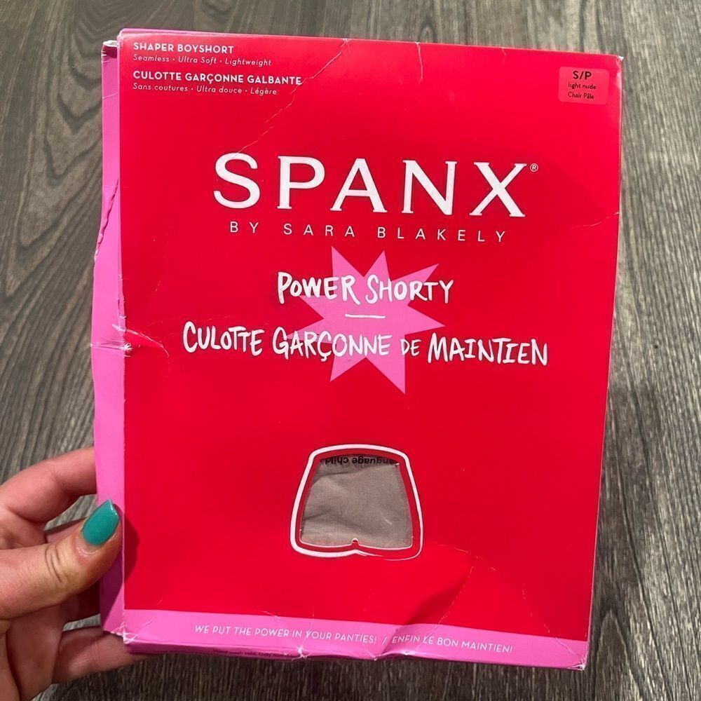 NWT Spanx Power Series Power Shorty Shapewear Boyshort Seamless Nude Small